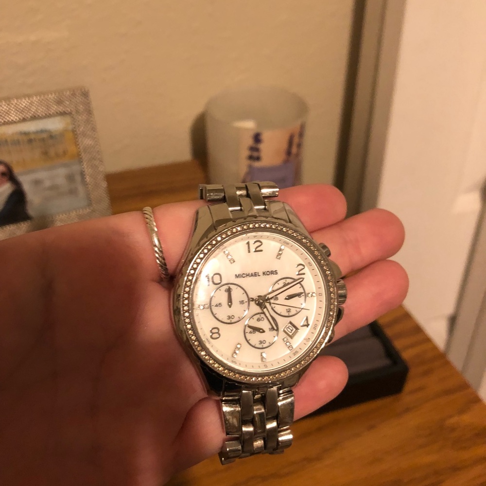 Michael Kors Watch - Picture 1 of 3